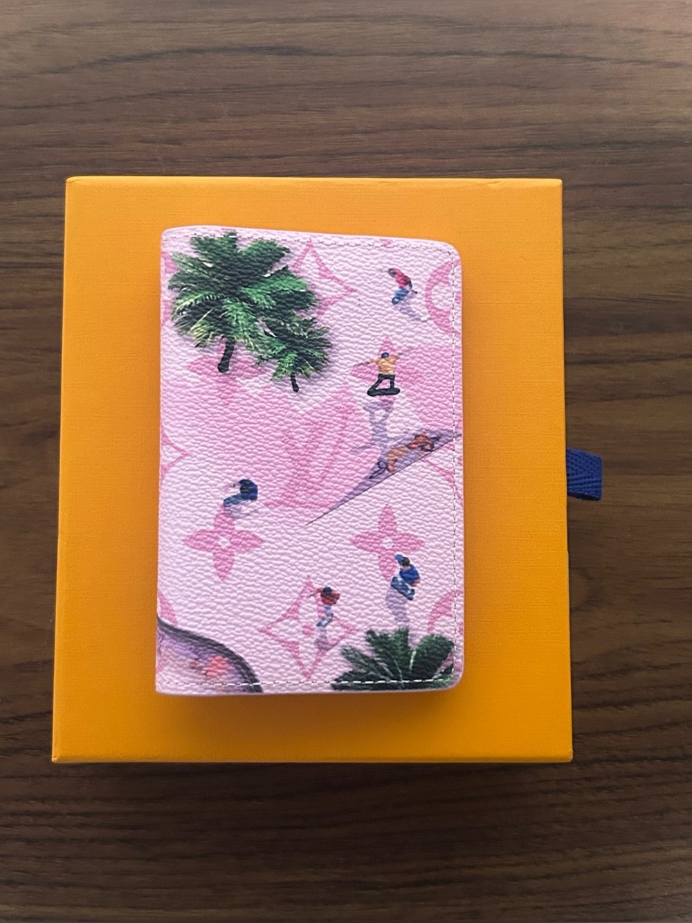 Louis Vuitton Skateboard Pink Pocket Organizer